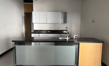 oficina en arriendo en santa barbara-usaquén. Cod A52058