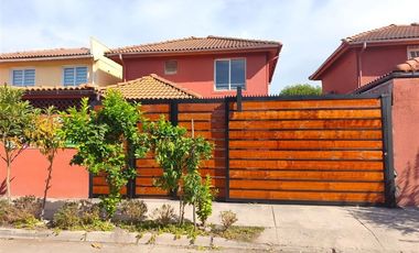 Casa 3 dorm, 3 baños, Las orquideas de Linderos, Buín
