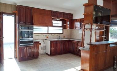 EXCELENTE OPORTUNIDAD PARA INVERSIONISTAS COMERCIALES