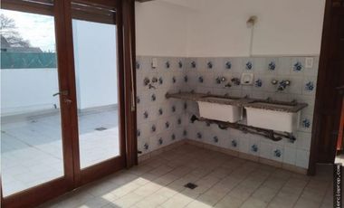 EXCELENTE OPORTUNIDAD PARA INVERSIONISTAS COMERCIALES