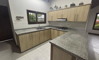 finca en arriendo en la ceja. Cod A63756