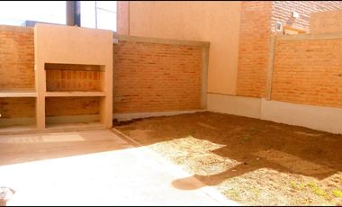 Casa - Altos de Manantiales