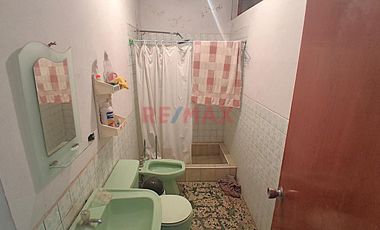 😌 Ocasión Casa En Venta 🏡 Urb. Piura Calle Castro Pozo Mz F1 Lote 06 🔝 Uso Comercial 💰 👉 A.T 199.5 M2 A.C 250 M2