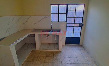 😌 Ocasión Casa En Venta 🏡 Urb. Piura Calle Castro Pozo Mz F1 Lote 06 🔝 Uso Comercial 💰 👉 A.T 199.5 M2 A.C 250 M2