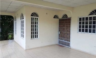 VENDO CASA DE SEGUNDA CERCANA AL FOC DAVID