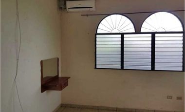 VENDO CASA DE SEGUNDA CERCANA AL FOC DAVID