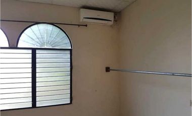 VENDO CASA DE SEGUNDA CERCANA AL FOC DAVID