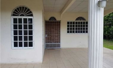 VENDO CASA DE SEGUNDA CERCANA AL FOC DAVID