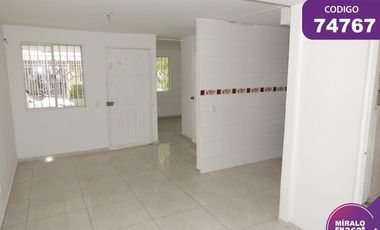 casa en venta en altos de los robles. Cod V74767