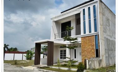 RUMAH DI SUKAJADI LOKASI JL TIUNG 2 - PEKANBARU