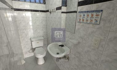 COD. 5927 - SE ARRIENDA LOCAL - BARRIO: SAN FRANCISCO