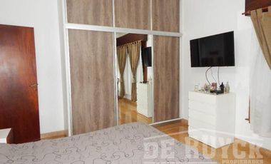 Casa en Venta en Quilmes Oeste