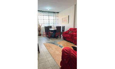 Vive O Invierte En Santa Teresita: Casa Con Departamentos Y Terraza