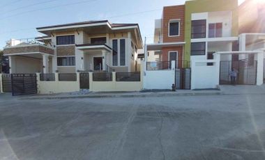 4 Bedroom House for sale in Crownheights, Cogon, Compotela Cebu 