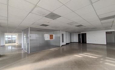 oficina en arriendo en bosque de pinos-usaquén. Cod A51540