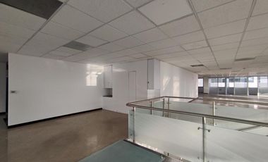 oficina en arriendo en bosque de pinos-usaquén. Cod A51540