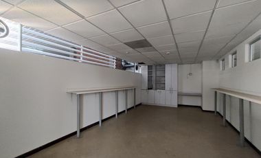 oficina en arriendo en bosque de pinos-usaquén. Cod A51540