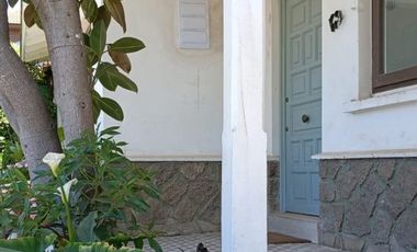 Casa solida con vista al mar y rio