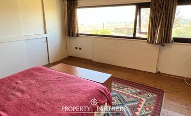 Casa solida con vista al mar y rio