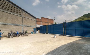 Bodega en venta en Yumbo. Cod V5643
