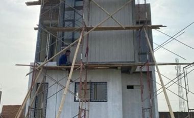 Rumah tengah kota solo ada kolam renang free biaya shm