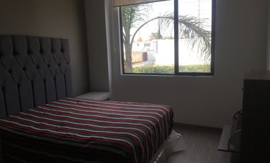 Departamento de 3 recámaras y amueblado ideal para estudiantes y profesionistas.