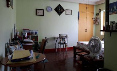 Fully Furnished with Three Bedrooms House and Lot for Rent i