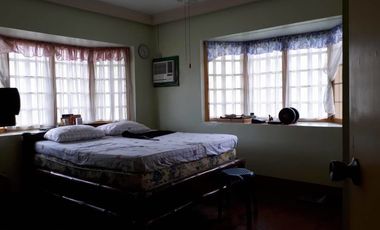 Fully Furnished with Three Bedrooms House and Lot for Rent i