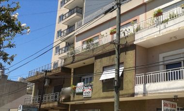 Venta en block  ,san justo centro ideal constructor