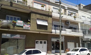 Venta en block  ,san justo centro ideal constructor