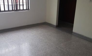 apartamento en venta en edf carretero. Cod V1467