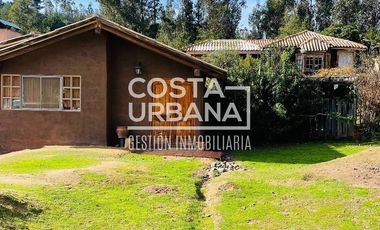 Encantadora parcela con casa en Melosilla