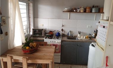 ZONA FARO: P.H DE 2 AMBIENTES A 1 CUADRA DE LA COSTA.