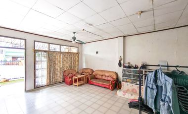 Rumah Luas 4 Kamar 13 Menit ke Stasiun Palmerah Dibantu KPR J-42493