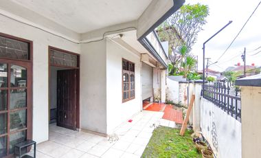 Rumah Luas 4 Kamar 13 Menit ke Stasiun Palmerah Dibantu KPR J-42493