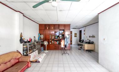 Rumah Luas 4 Kamar 13 Menit ke Stasiun Palmerah Dibantu KPR J-42493