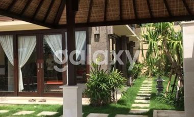 VILLA LUXURY VIEW LAUT DI UNGASAN JIMBARAN BADUNG, BALI