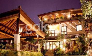 VILLA LUXURY VIEW LAUT DI UNGASAN JIMBARAN BADUNG, BALI