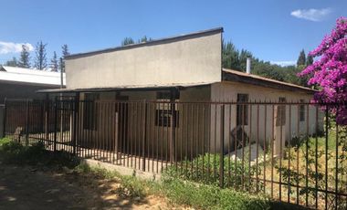 Casa en venta de 2 dorm. en Curicó