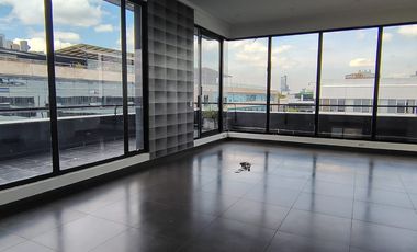 oficina en arriendo en chico norte. Cod A52000