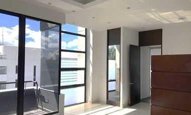 oficina en arriendo en chico norte. Cod A52000