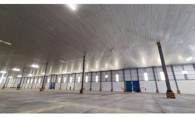 En Alquiler bodega 9200 m² - Complejo Bodeguero - Duran