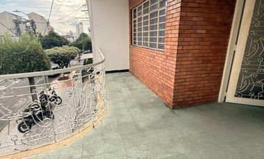 casa en arriendo/venta en san alonso. Cod A122763