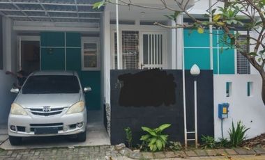 Rumah Mewah Siap Huni di Pandanwangi Blimbing Kota Malang