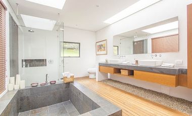 VENTA de CASAS en LA CALERA