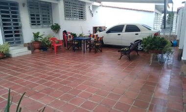 casa en venta en la ceiba. Cod V1712