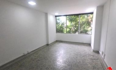 Oficina en Arriendo Ubicado en Medellín Codigo 3076