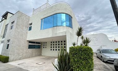 Venta Casa en Residencial Fontana