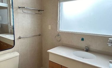Venta Casa en Residencial Fontana