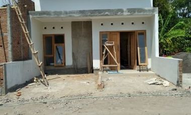 RUMAH MURAH COLOMADU